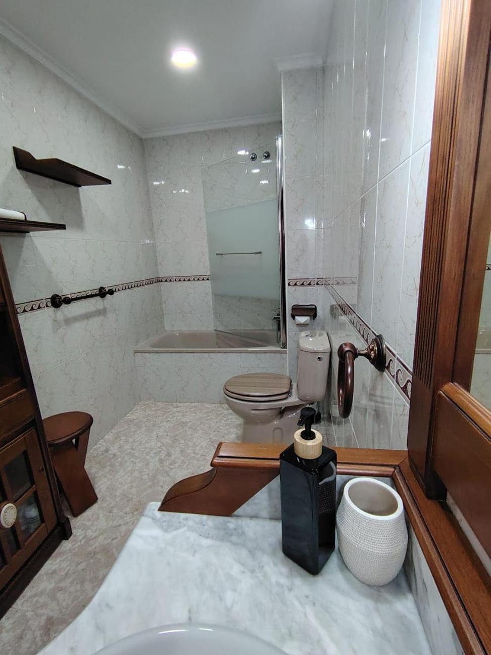 Apartamento Avello Con Parking Oviedo